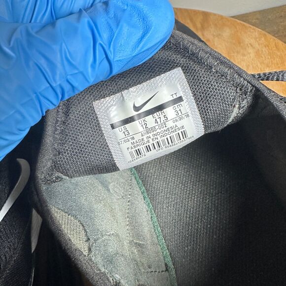 Nike Air Max 270 Men's Size 13 Black White Shoe Sneakers AH8050-002 - Picture 8 of 8